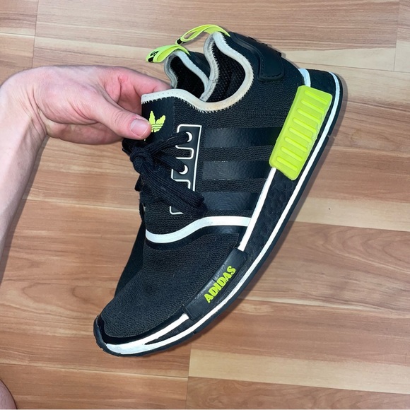 Adidas Over $600 value Bundle of 4 Pairs Of Athletic Sneakers NMD R1/EQ21 Size12 - Picture 11 of 17